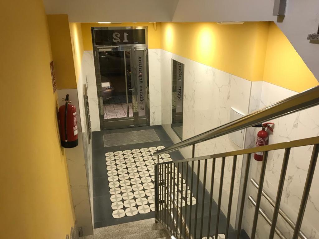 Apart A 5 Min De Laurel Coqueto Y En Pleno Centro Vivienda De Uso Turistico 洛格罗尼奥 外观 照片